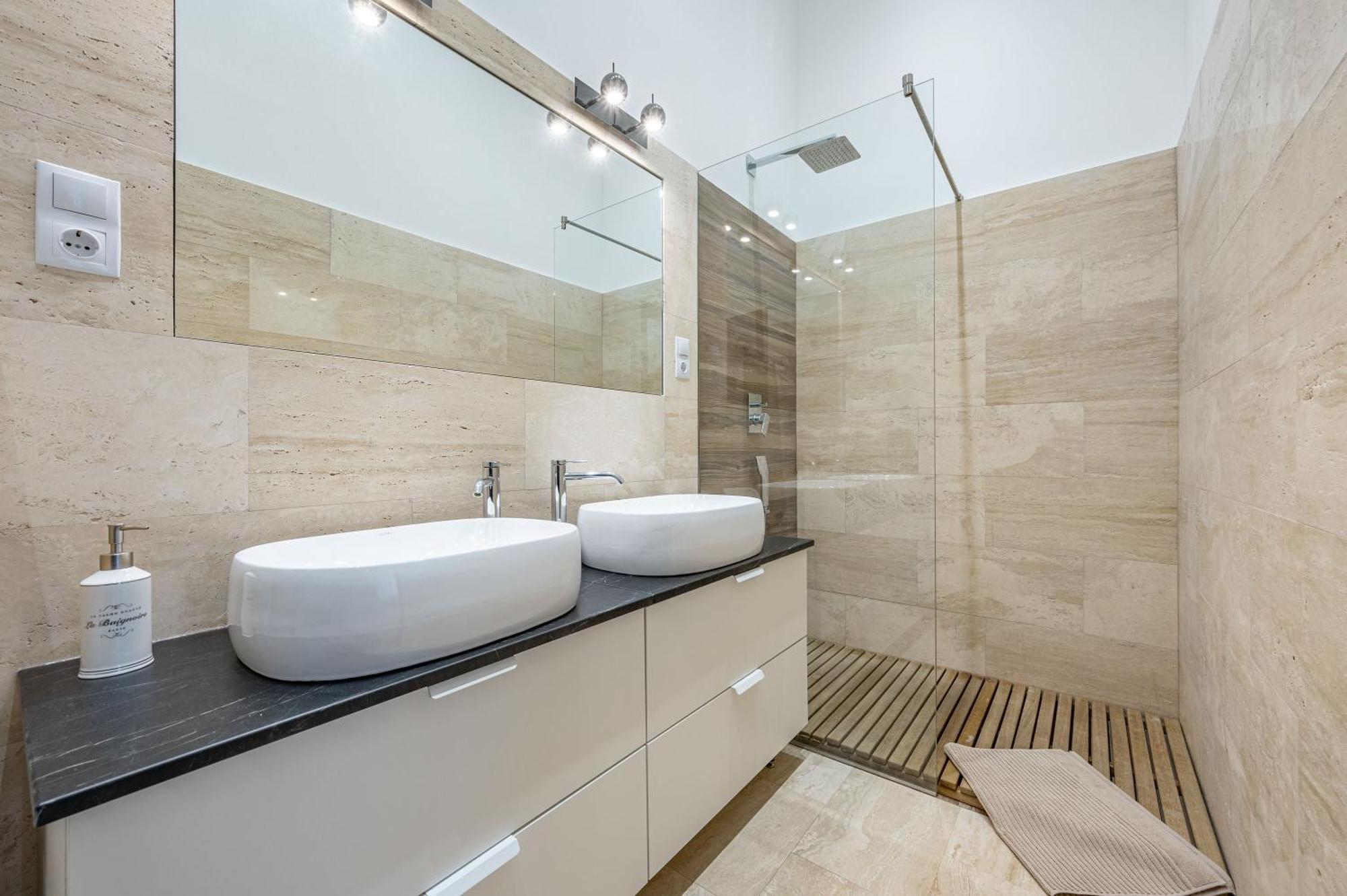 Elizabeth Apartment Deluxe Budapest Bagian luar foto